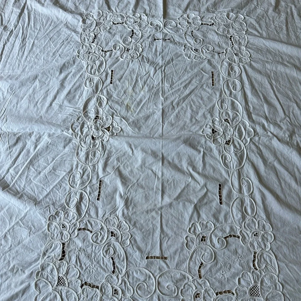Vintage Cotton White Table Battenburg Table Lace